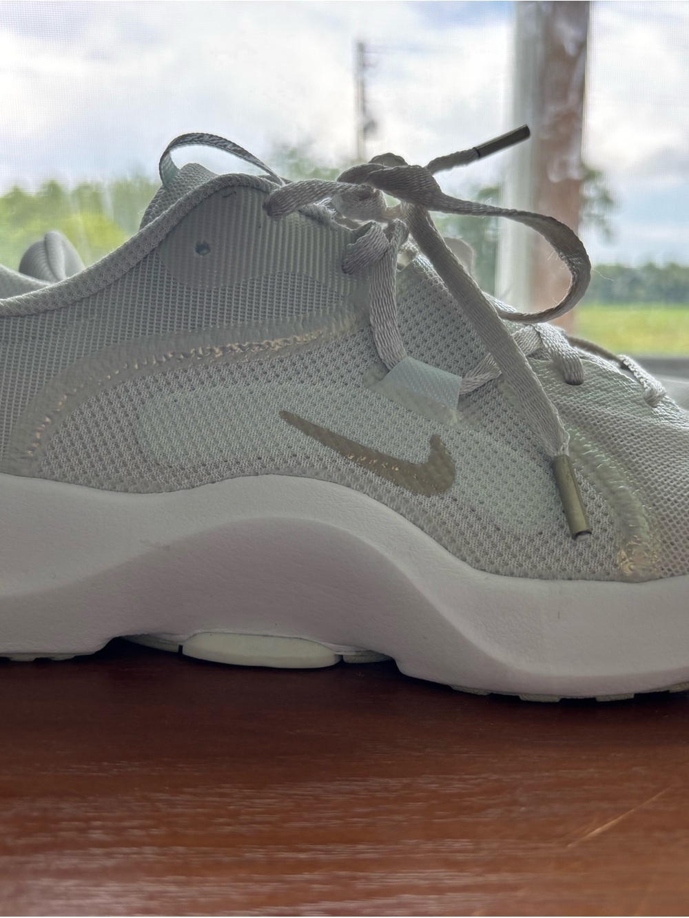 Nike Light White and light green Mesh Running Shoe
